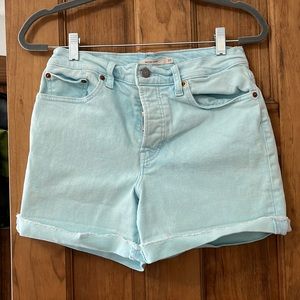 Levi Wedgie Fit Short